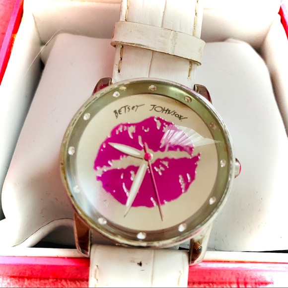 Vintage Betsey Watch - Picture 2 of 8
